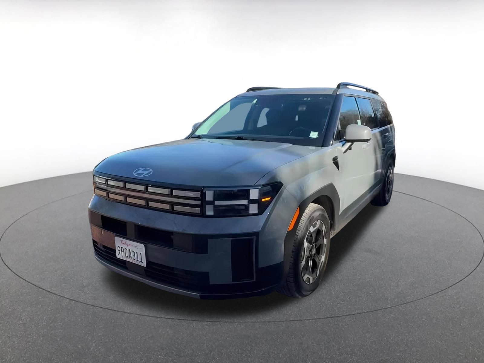 Used 2025 Hyundai Santa Fe SEL image 7