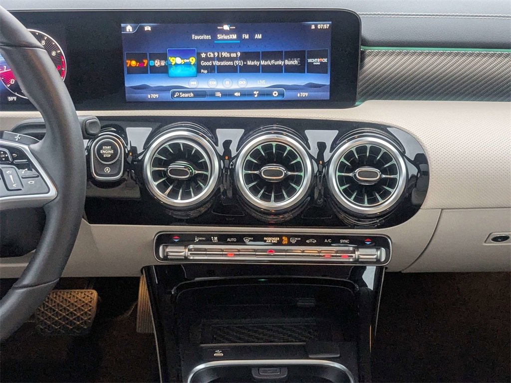 Used 2025 Mercedes-Benz CLA 250 4MATIC image 18