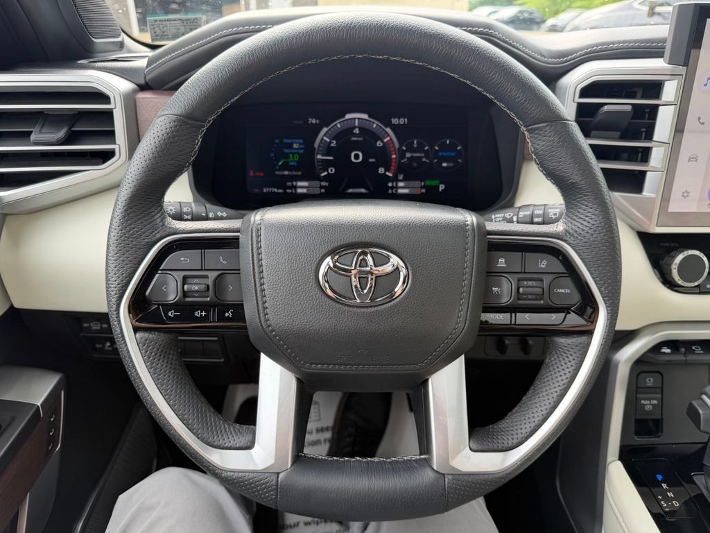 Certified 2023 Toyota Sequoia Capstone AWD/4WD image 14