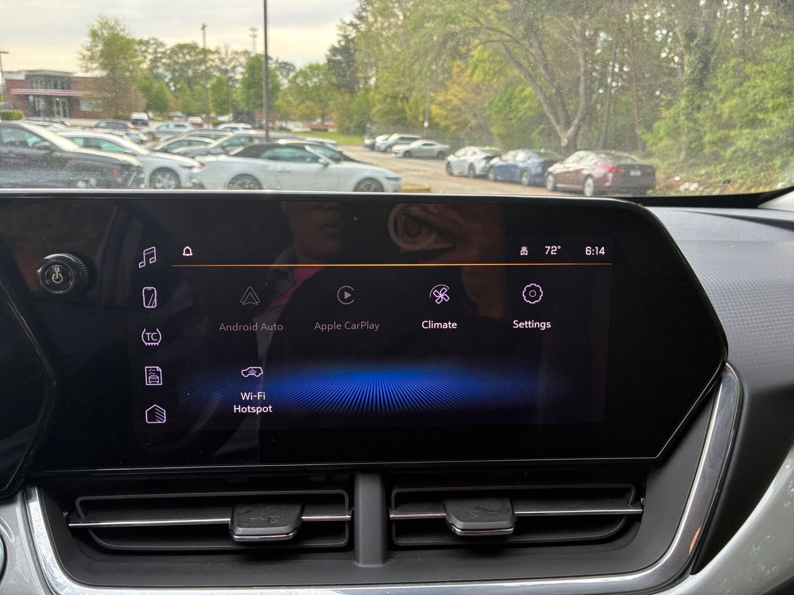 Used 2025 Chevrolet Trax LT image 20