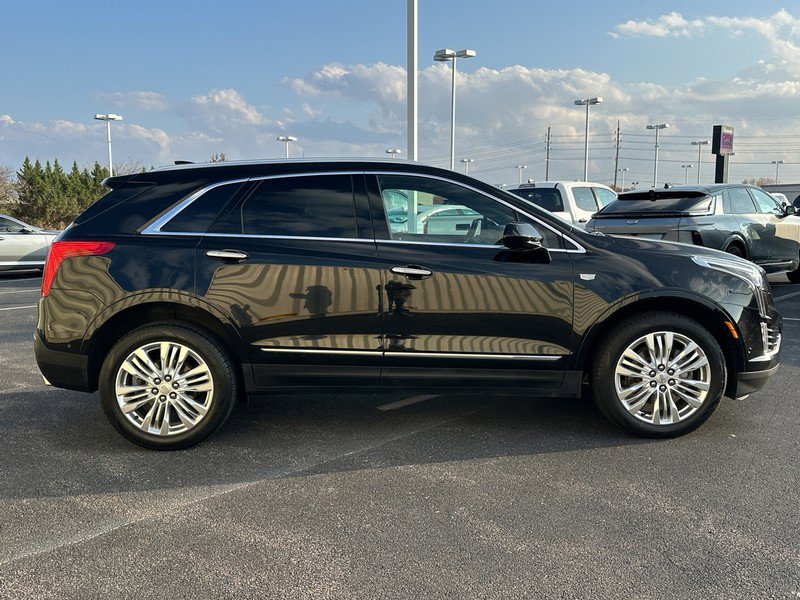 Used 2018 Cadillac XT5 Premium Luxury w/ Driver Assist Package image 4