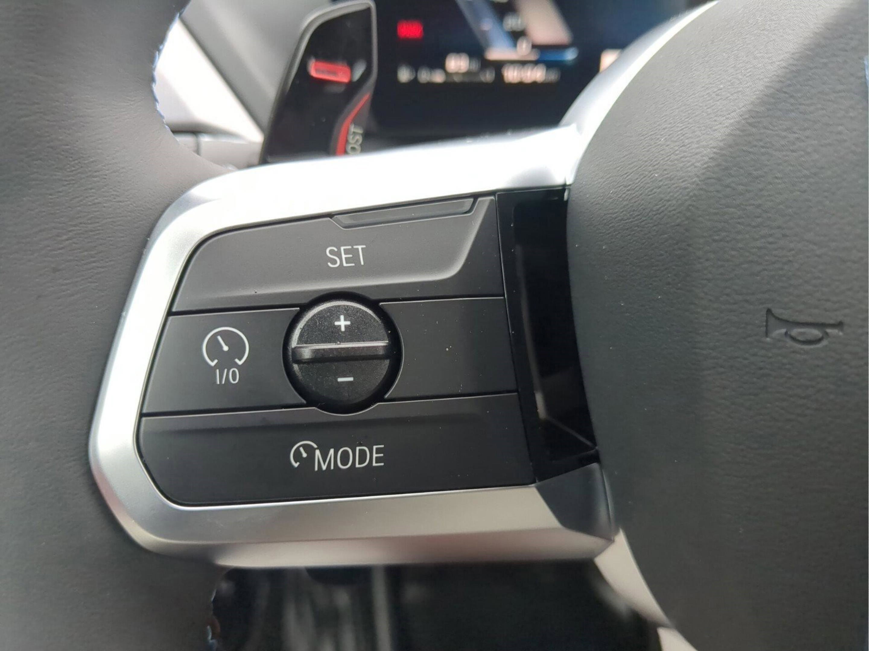 Used 2025 BMW M235i xDrive w/ M Performance Package image 21