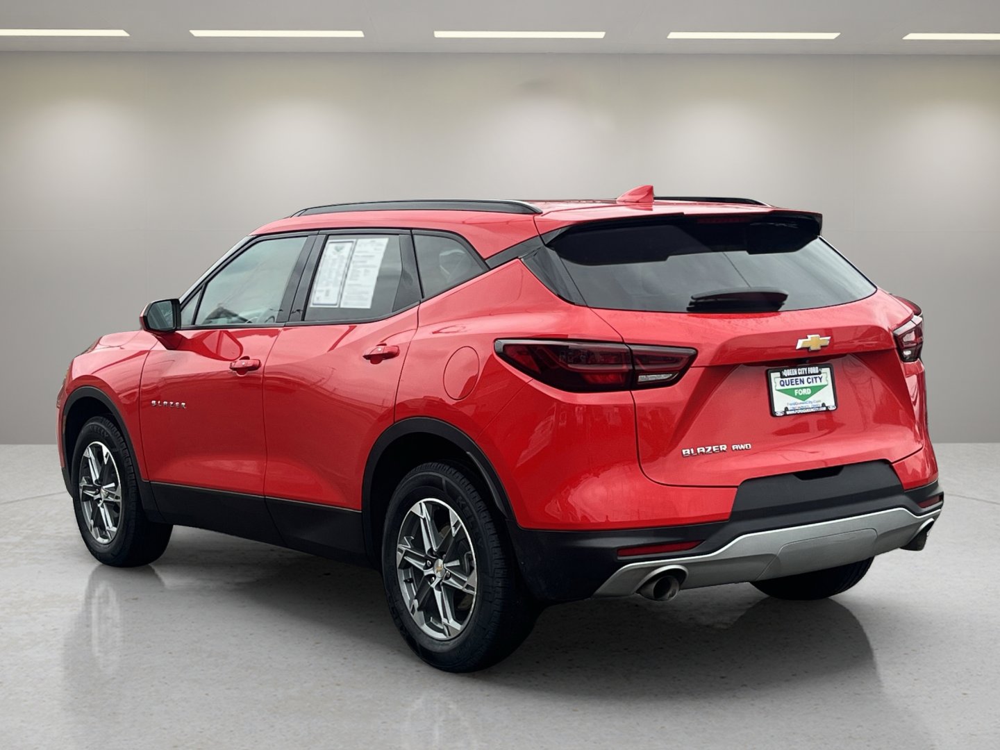 Used 2023 Chevrolet Blazer LT w/ Convenience Package image 5