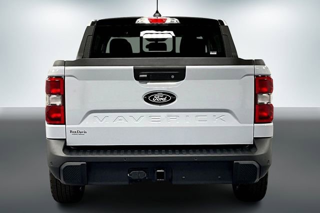 New 2025 Ford Maverick Lariat w/ Black Appearance Package image 4