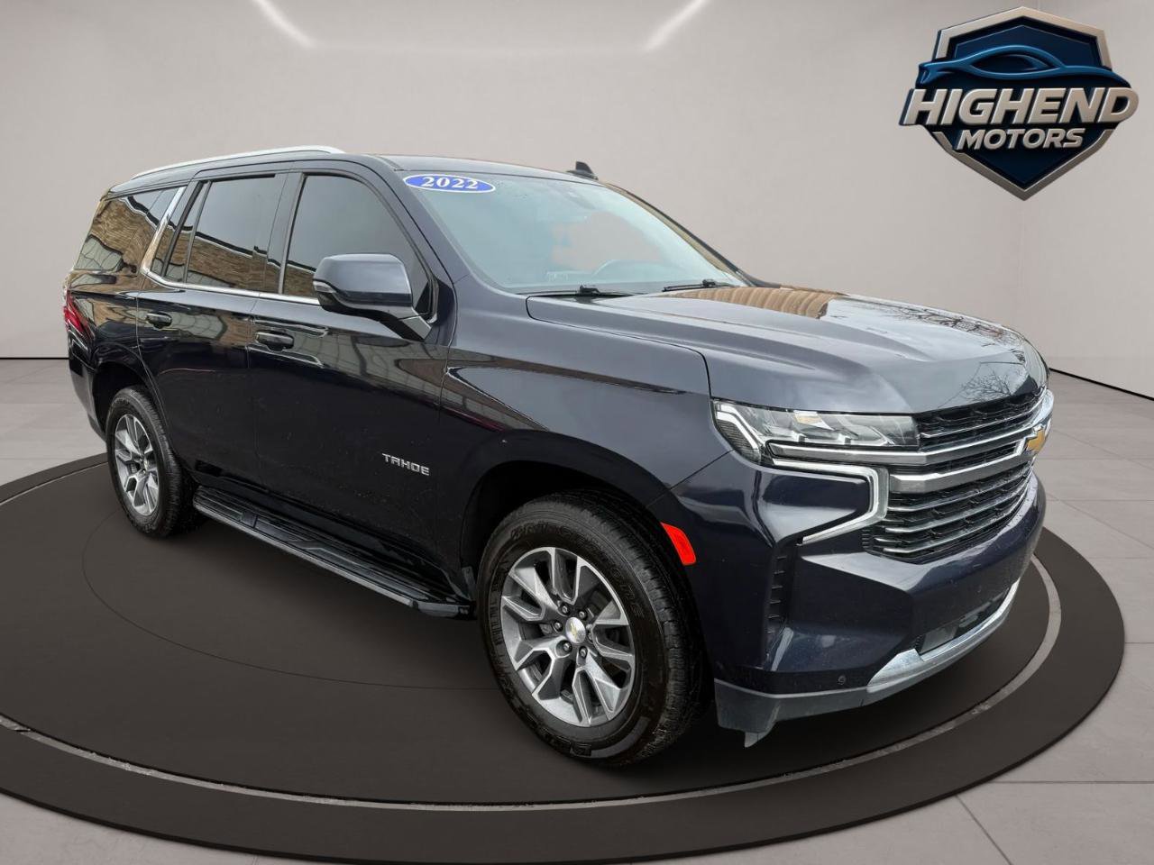 Used 2022 Chevrolet Tahoe LT w/ Luxury Package AWD/4WD image 9