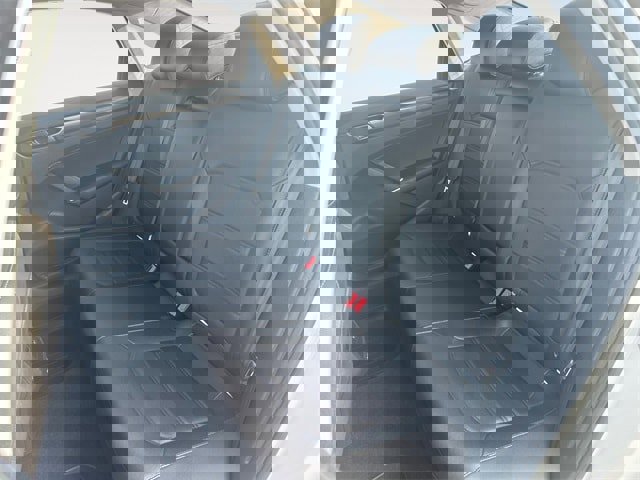 Used 2020 Volkswagen Passat 2.0T R-Line image 13