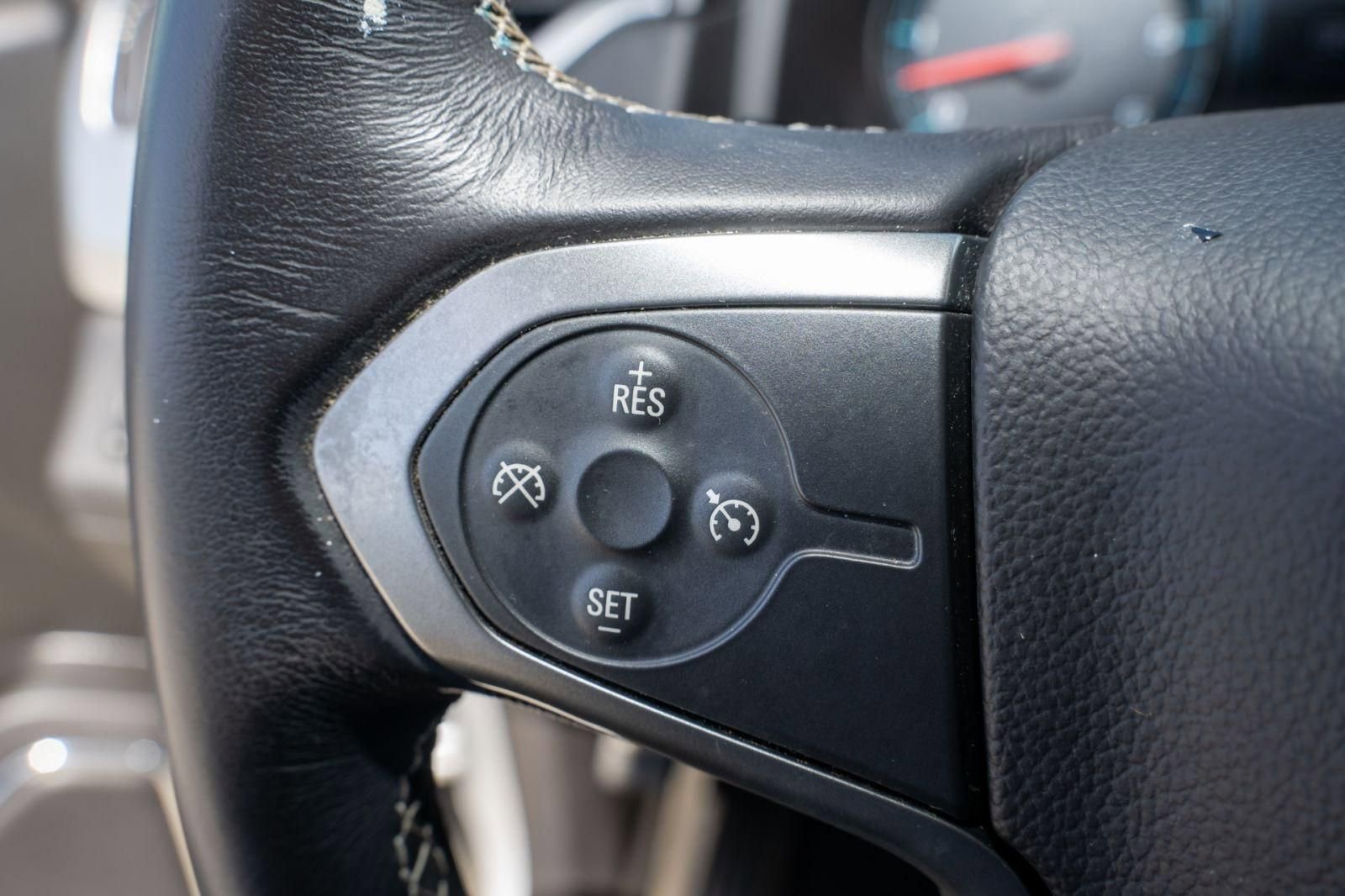 Used 2018 Chevrolet Tahoe LS image 30