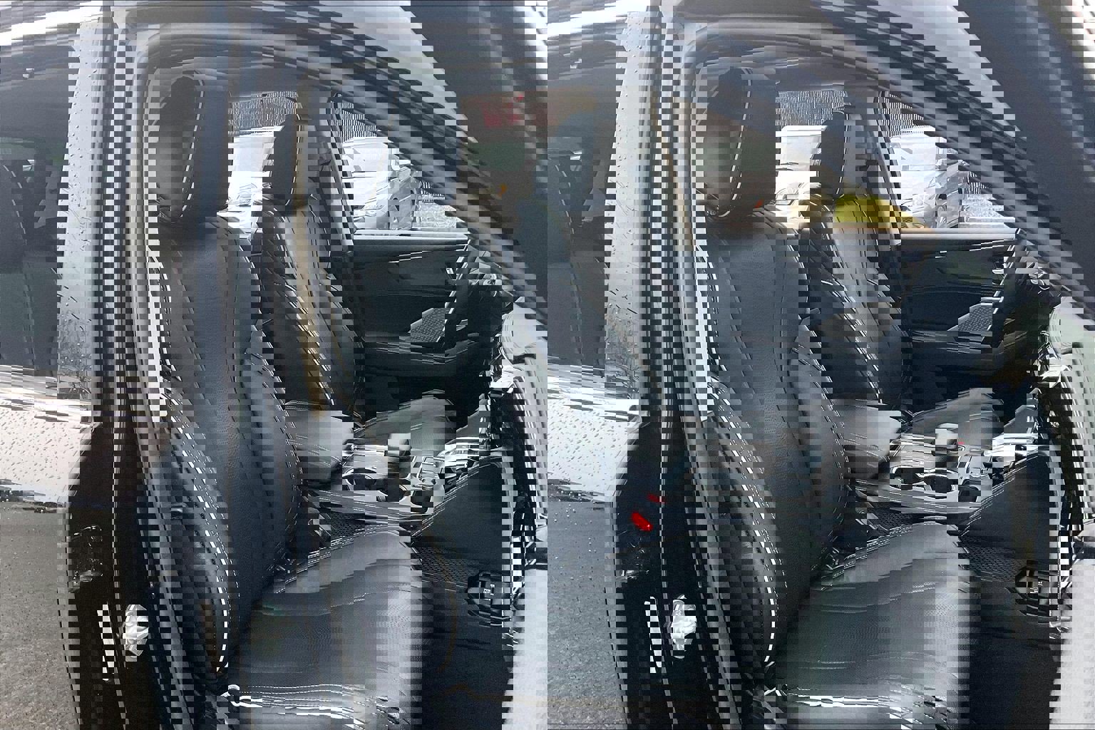 Used 2023 Acura MDX SH-AWD w/ Advance Package image 9