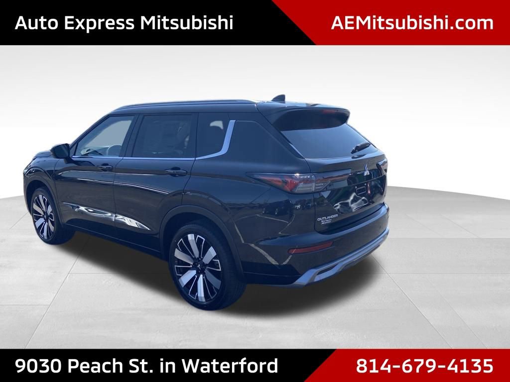 New 2025 Mitsubishi Outlander SEL image 5