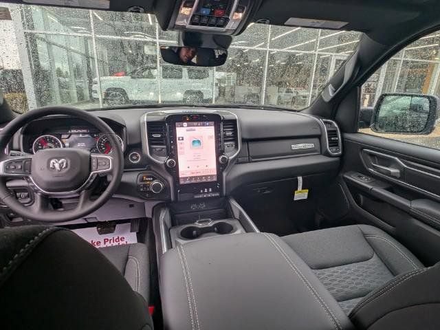New 2026 RAM 1500 Big Horn AWD/4WD image 13