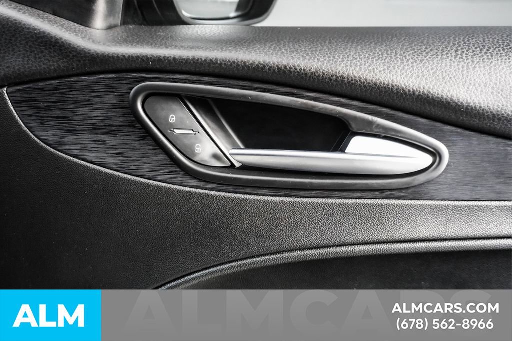 Used 2022 Alfa Romeo Stelvio Sprint image 46