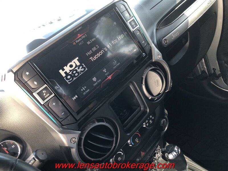 Used 2013 Jeep Wrangler Unlimited Sport w/ Connectivity Group AWD/4WD image 14