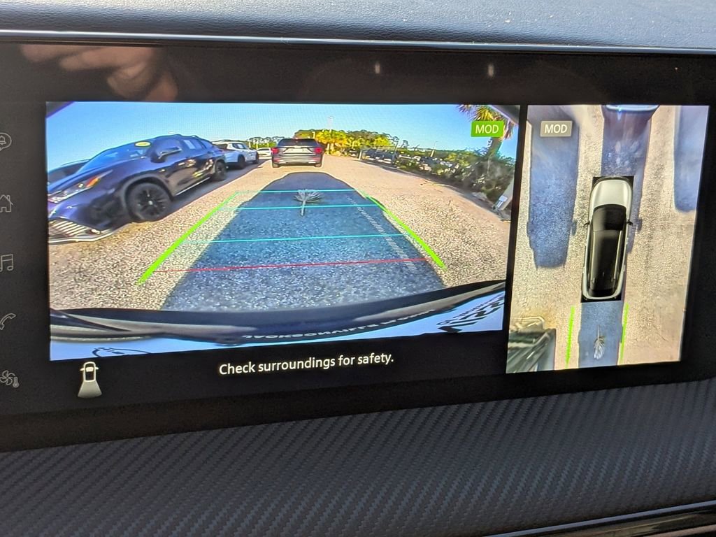 Used 2025 Nissan Kicks SR FWD image 21