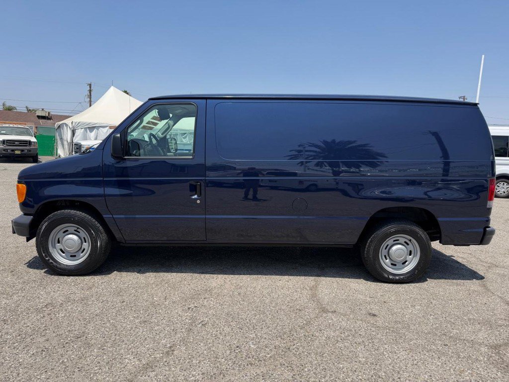 Used 2006 Ford E-150 and Econoline 150 RWD image 10
