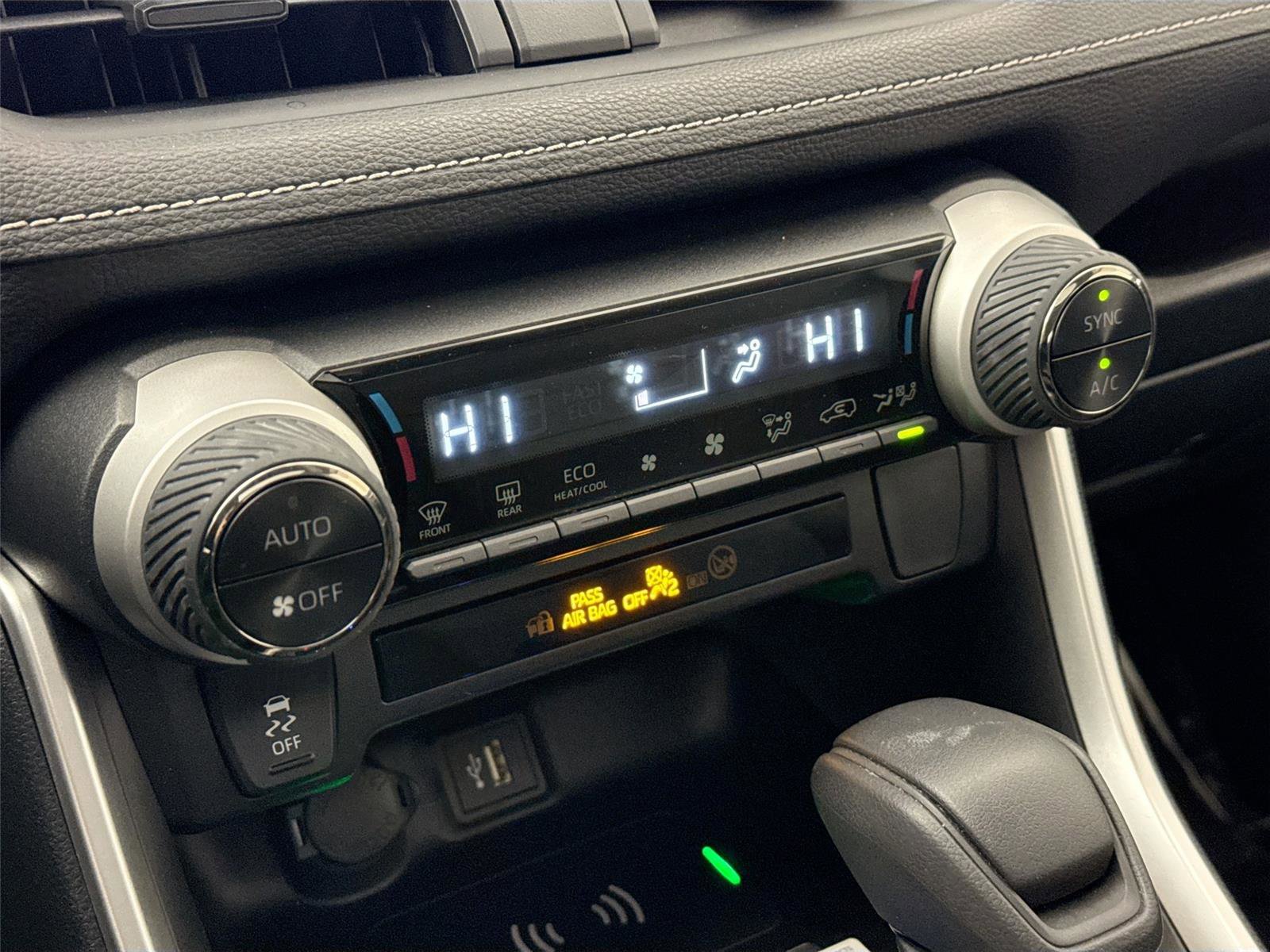 Certified 2024 Toyota RAV4 XLE image 27