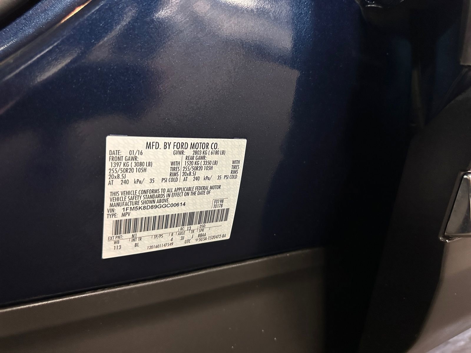 Used 2016 Ford Explorer XLT w/ Equipment Group 202A AWD/4WD image 40