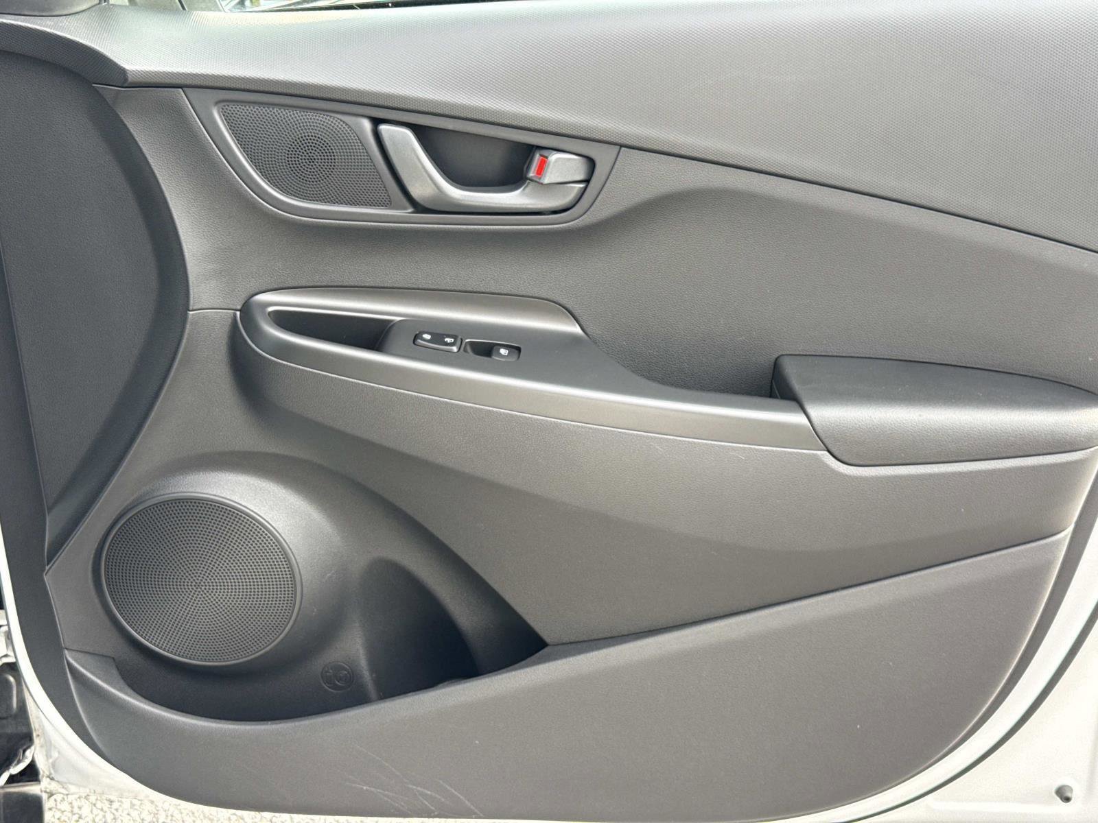 Certified 2023 Hyundai Kona SEL image 19