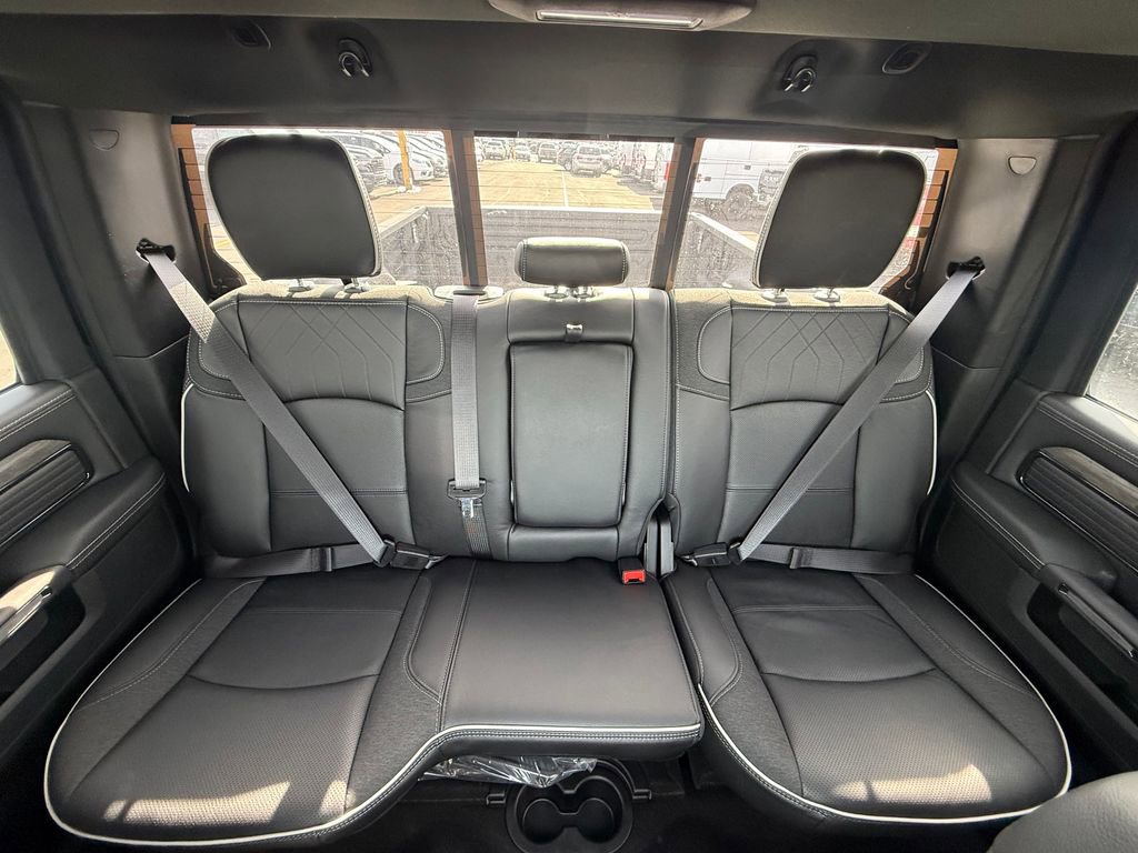 New 2026 RAM 3500 Limited image 34