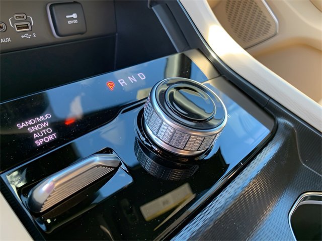 New 2025 Jeep Grand Cherokee Limited w/ Black Appearance Package image 27