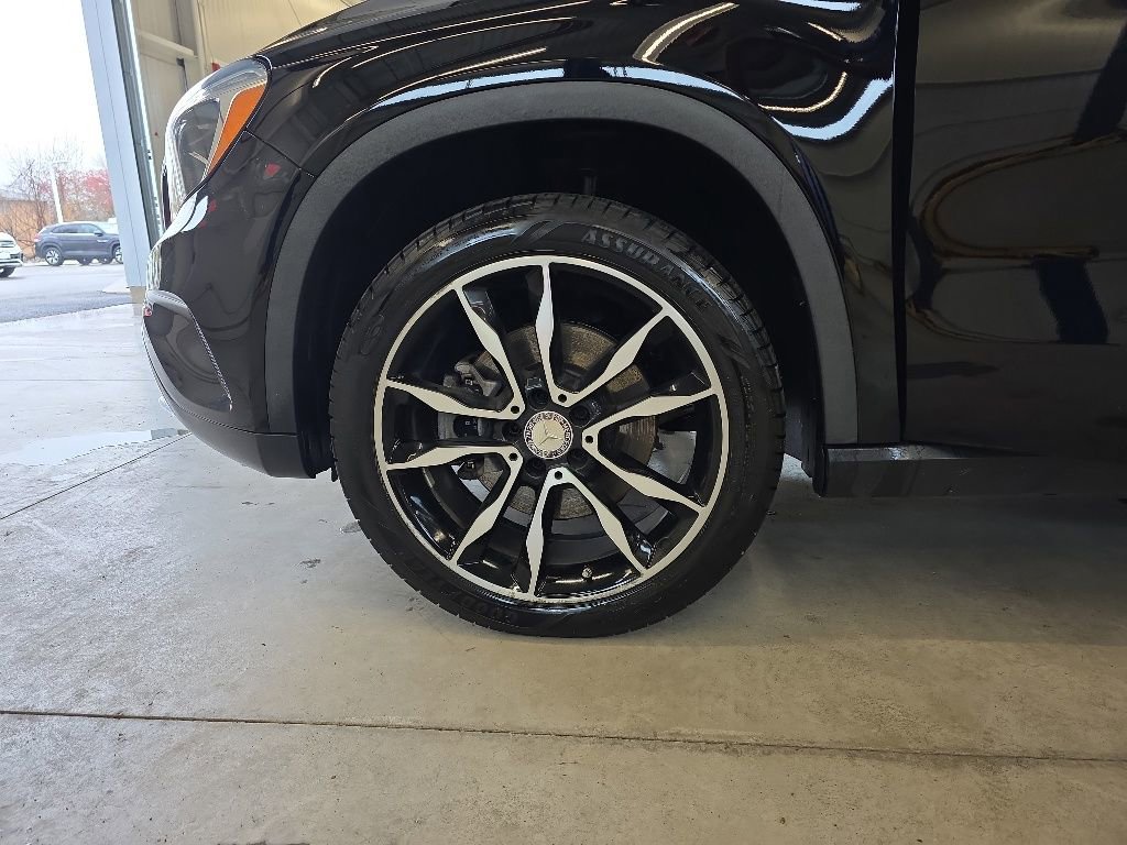 Used 2017 Mercedes-Benz GLA 250 4MATIC image 12