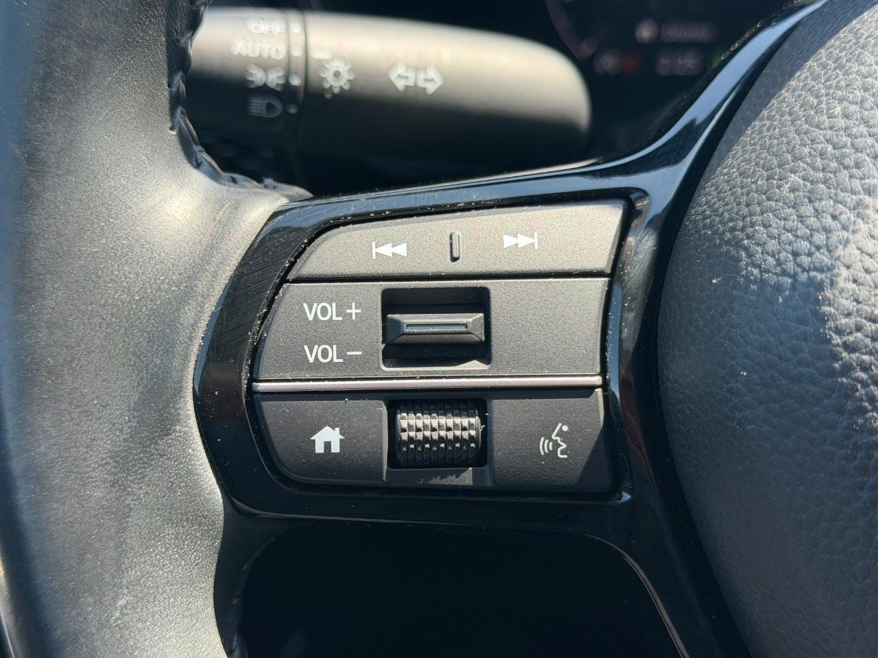 Certified 2025 Honda CR-V EX-L image 24