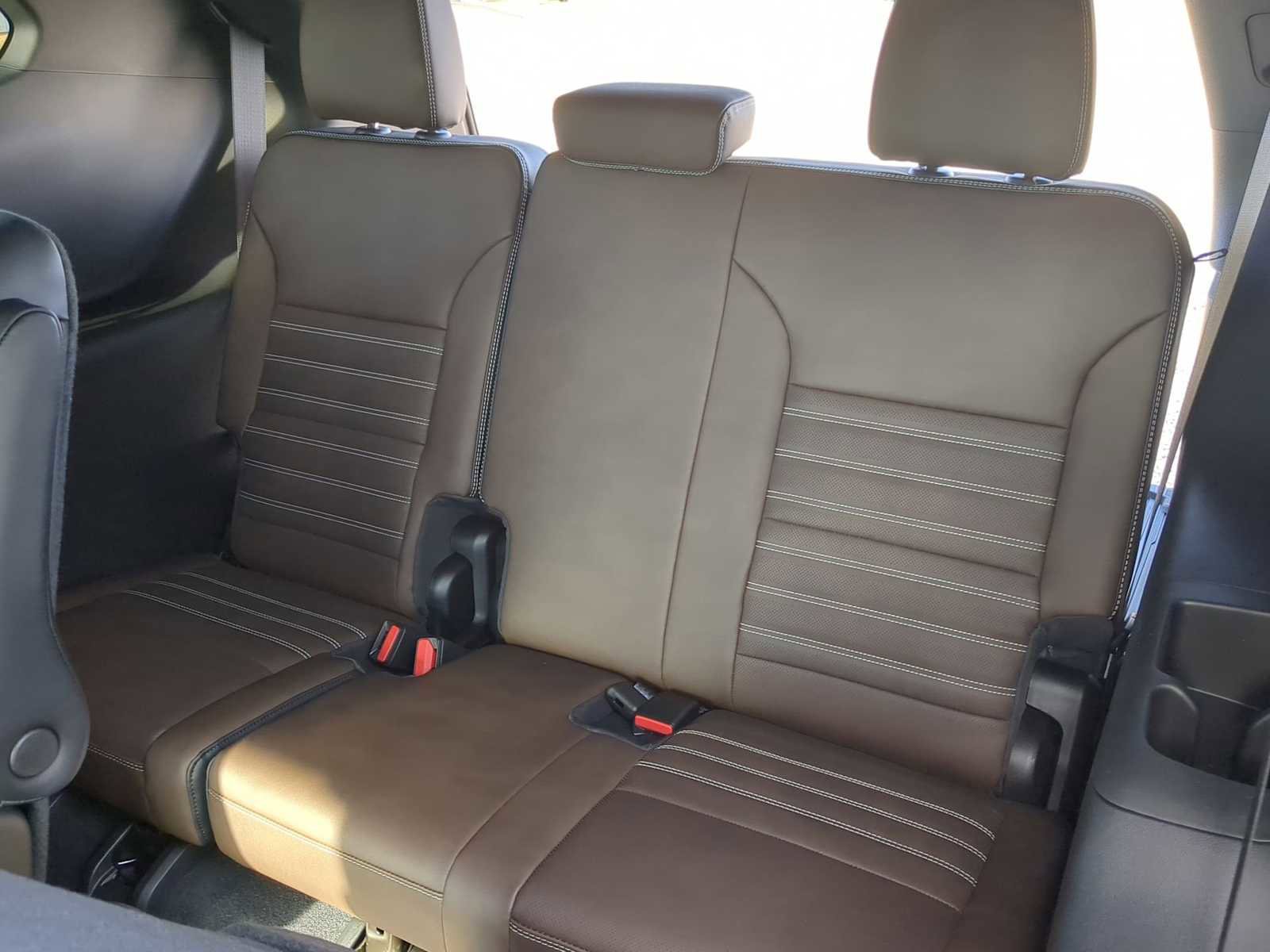 New 2026 GMC Acadia Denali Ultimate w/ LPO, Floor Liner Package image 26