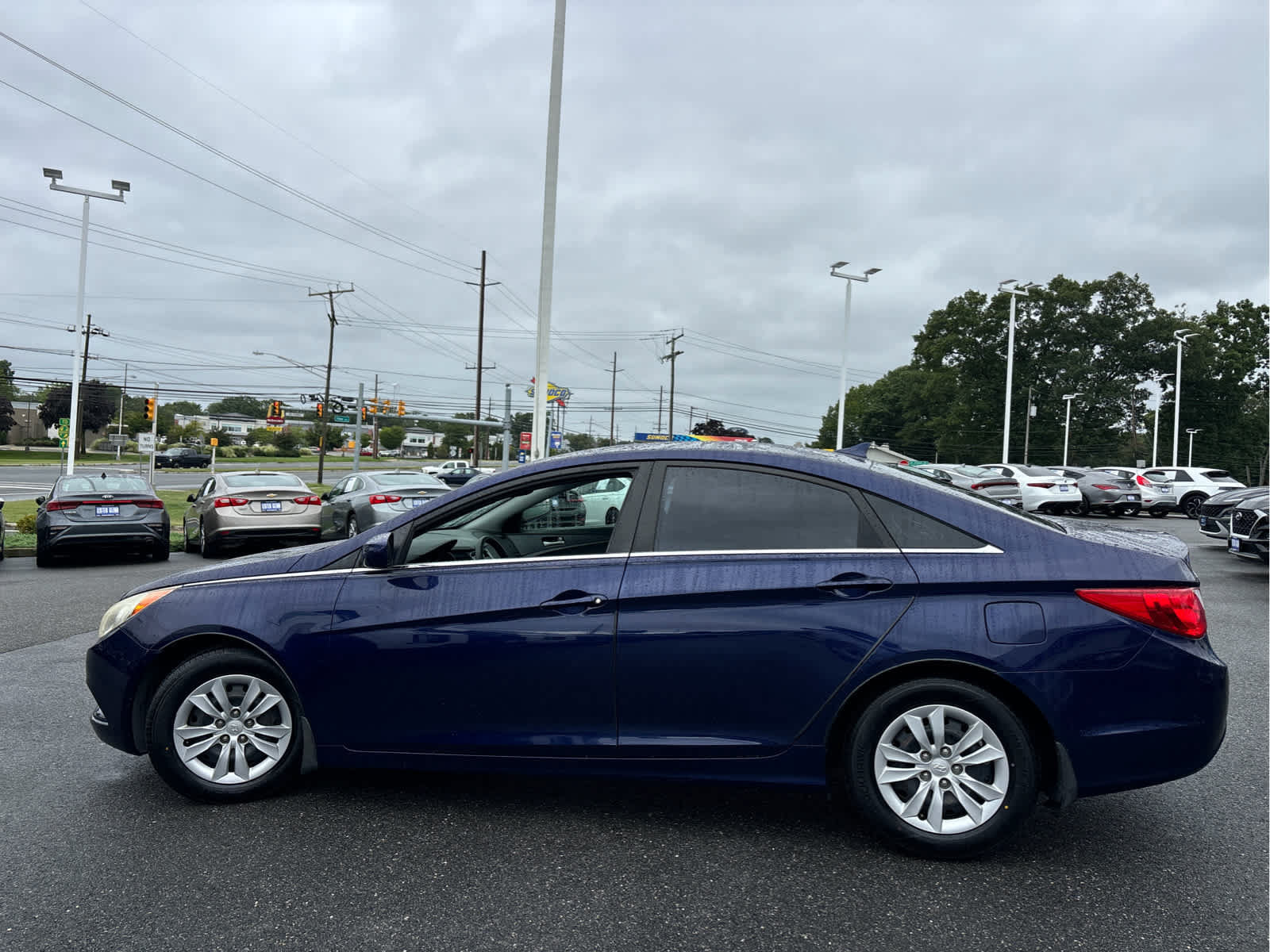 Used 2011 Hyundai Sonata GLS FWD image 5