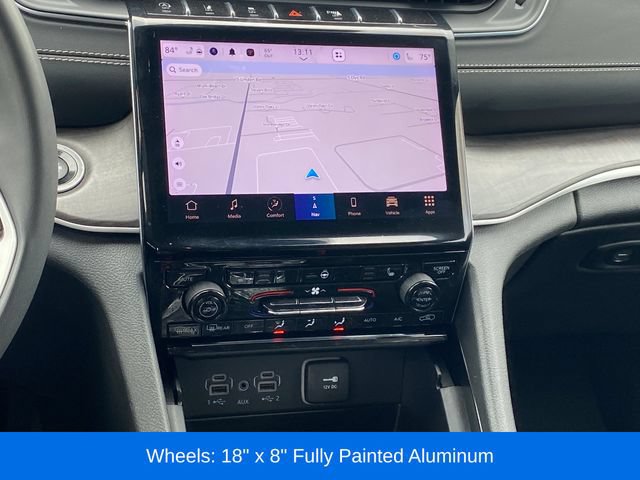 Used 2023 Jeep Grand Cherokee Limited AWD/4WD image 10