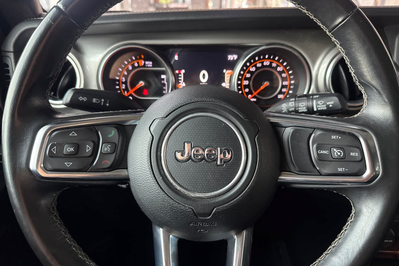 Used 2018 Jeep Wrangler Unlimited Sahara AWD/4WD image 26
