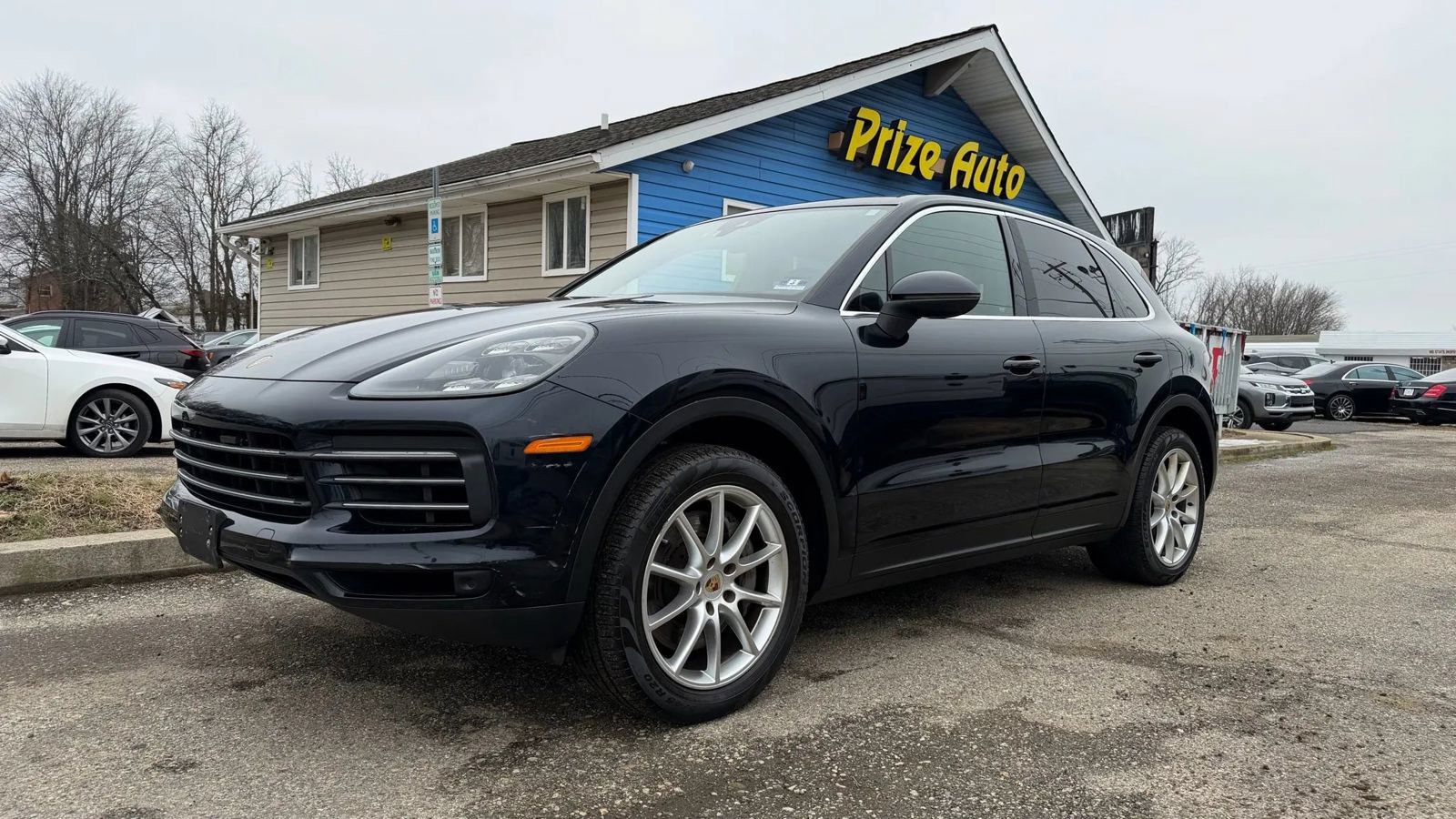 Used 2019 Porsche Cayenne S w/ Premium Plus Package AWD/4WD image 2