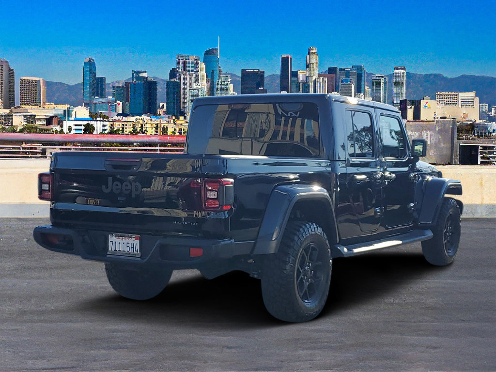 Used 2025 Jeep Gladiator Sport AWD/4WD image 4
