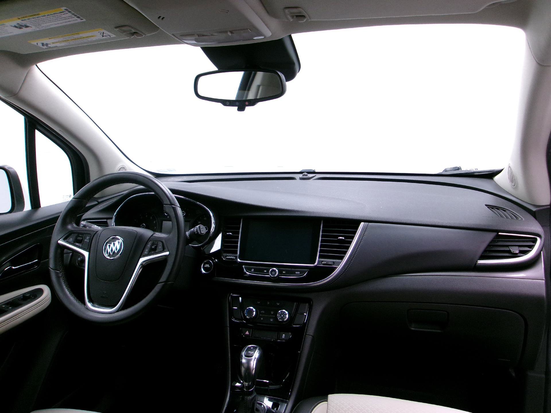 Used 2017 Buick Encore Preferred image 3