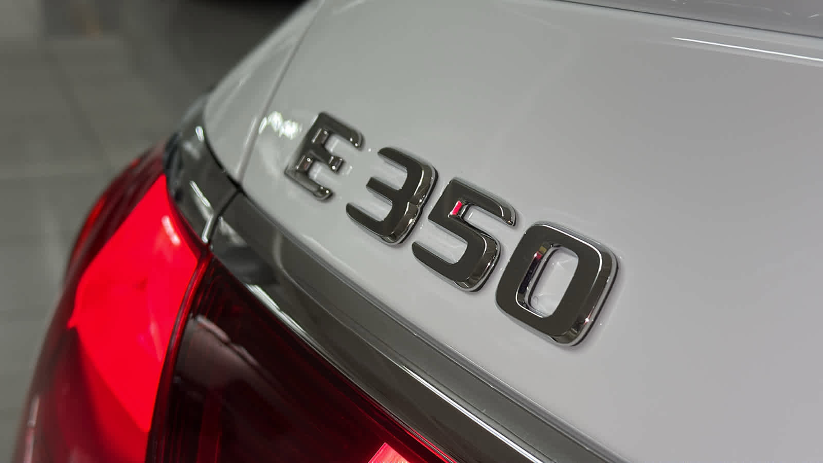 New 2026 Mercedes-Benz E 350 4MATIC Sedan image 10