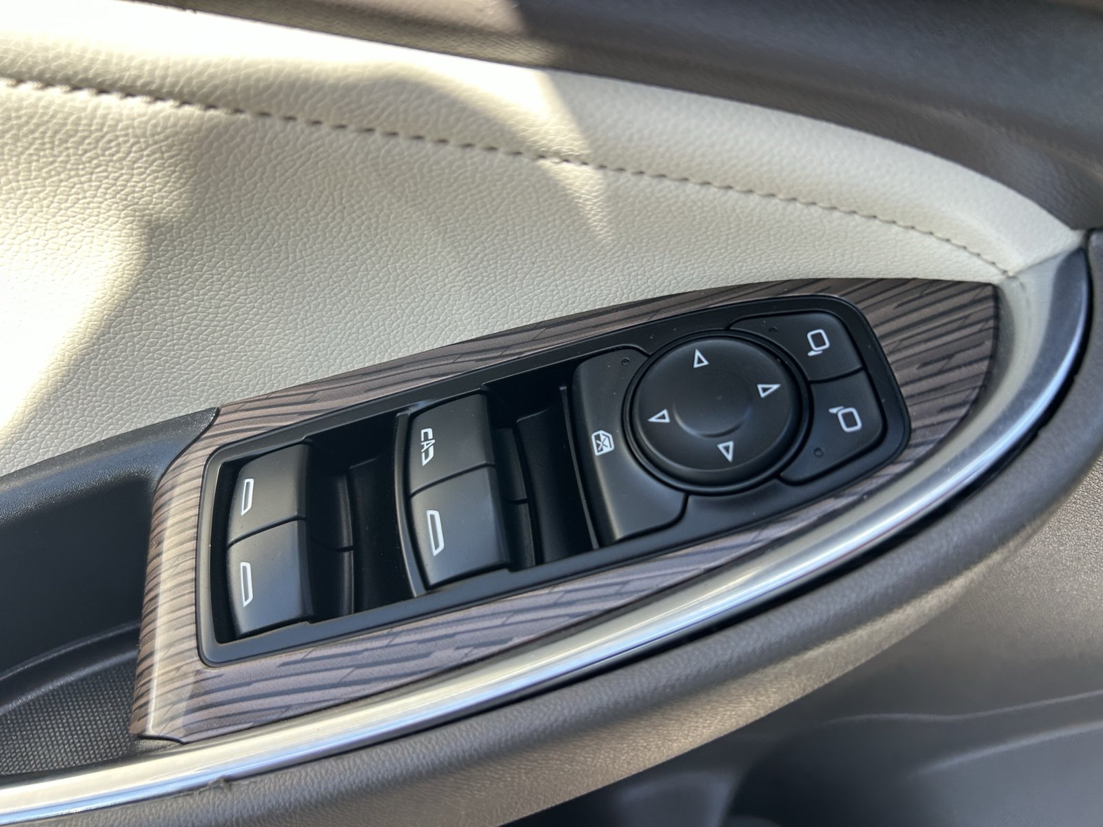 Certified 2024 Chevrolet Malibu LT FWD image 28