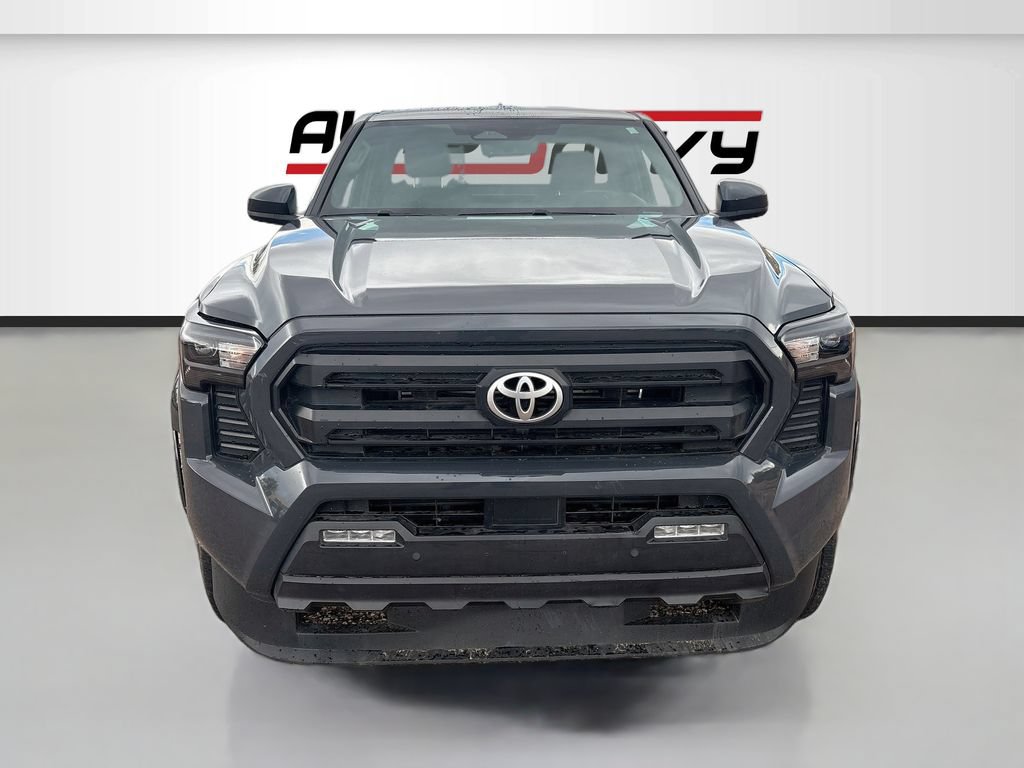 Used 2024 Toyota Tacoma SR5 AWD/4WD image 2