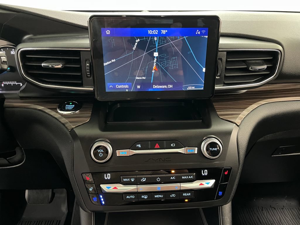 Used 2020 Ford Explorer Limited w/ Class III Trailer Tow Package AWD/4WD image 3