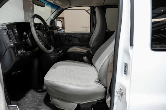 Used 2013 Chevrolet Express 3500 LT w/ LT Preferred Equipment Group RWD image 4