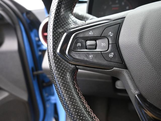 Certified 2024 Chevrolet Trax RS w/ Driver Confidence Package image 32