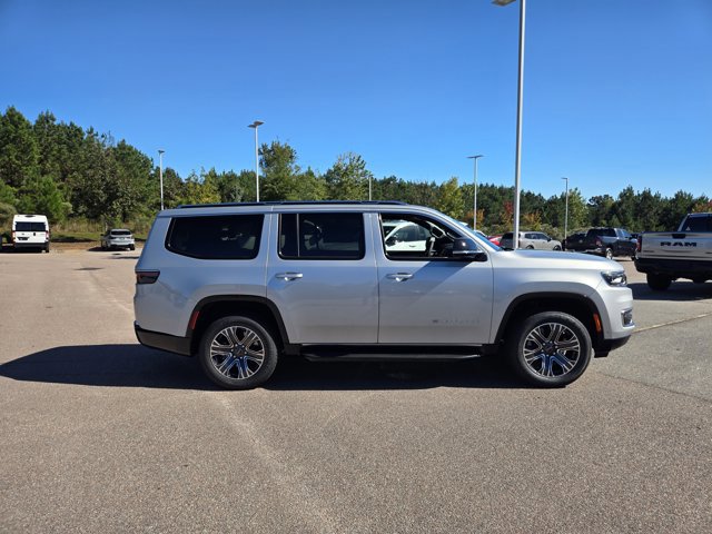 New 2025 Jeep Wagoneer Series II image 4