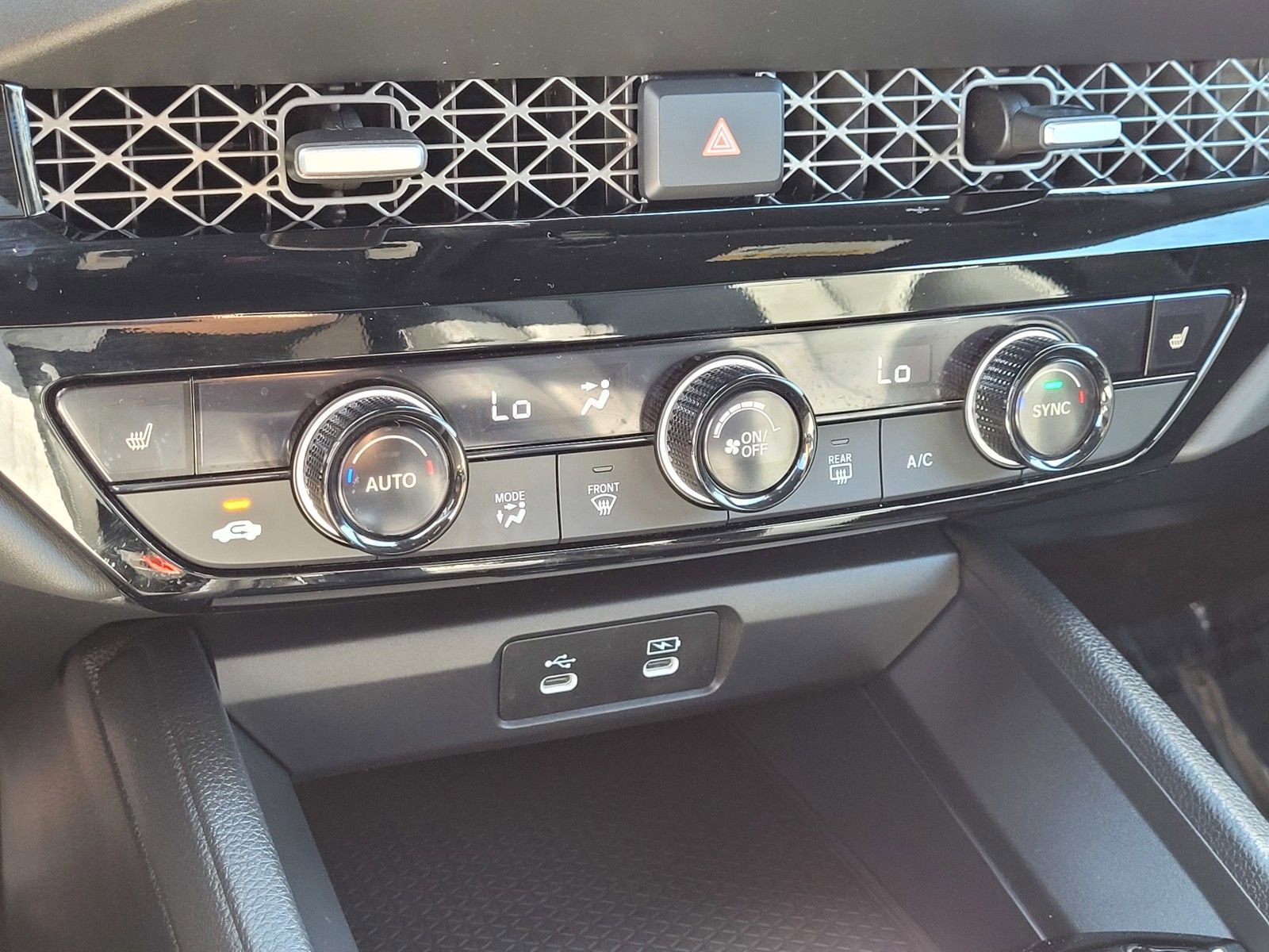 Certified 2024 Honda Accord Sport image 24