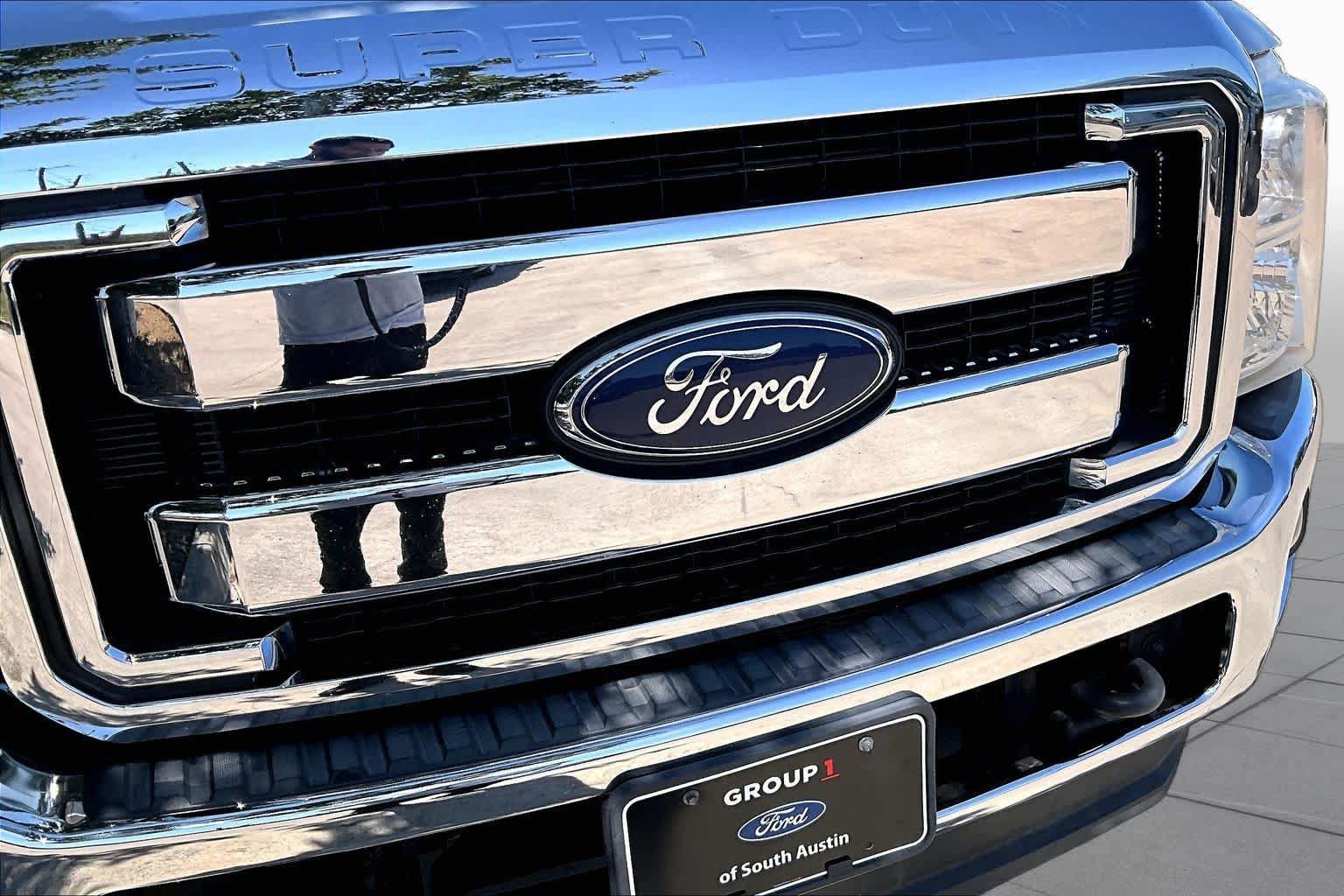Used 2016 Ford F250 Lariat w/ Lariat Ultimate Package AWD/4WD image 30