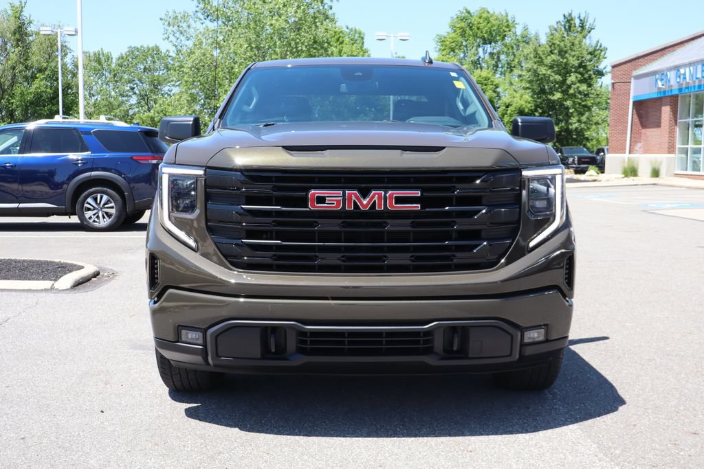Used 2024 GMC Sierra 1500 Elevation AWD/4WD image 6