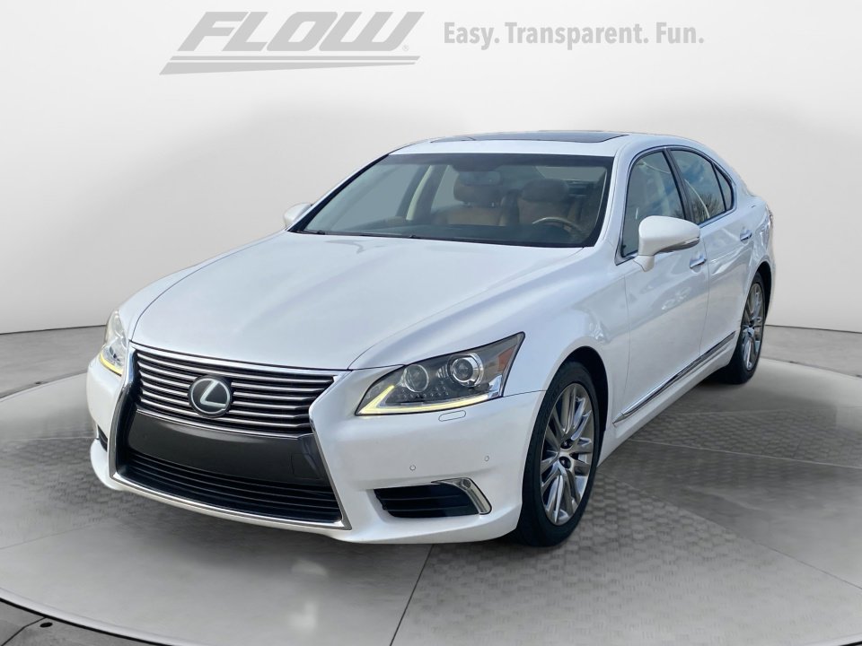 Used 2016 Lexus LS 460 image 3