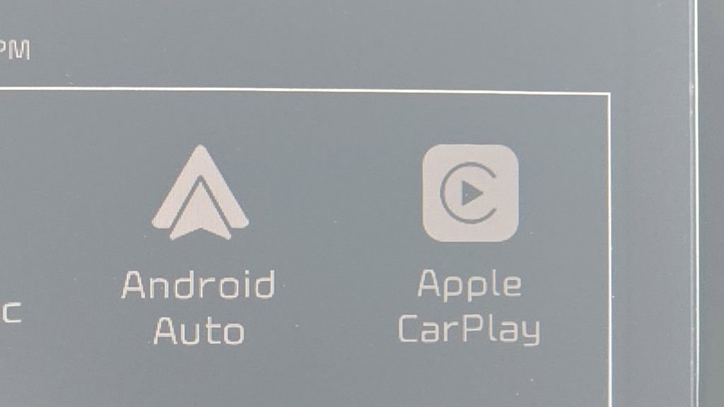 Used 2023 Kia Sportage LX image 4