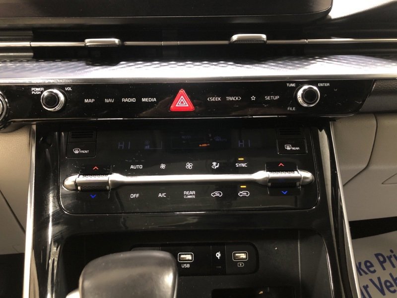 Used 2024 Kia Carnival SX Prestige image 34