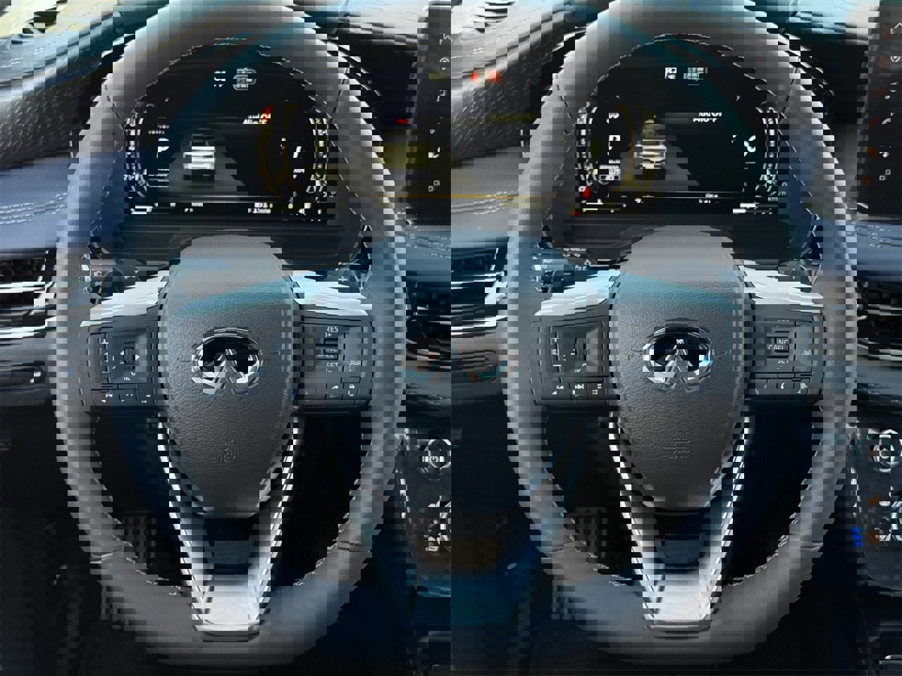 New 2026 INFINITI QX60 Sport image 13