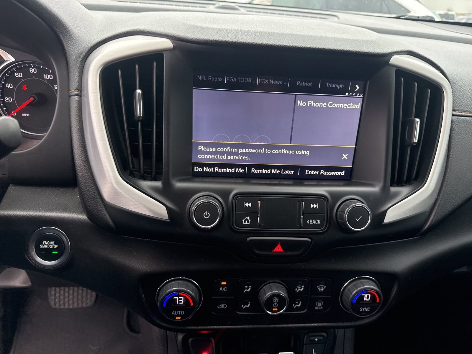 Used 2020 GMC Terrain SLT w/ Preferred Package image 16