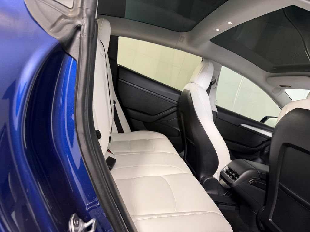 Used 2021 Tesla Model 3 AWD/4WD image 28