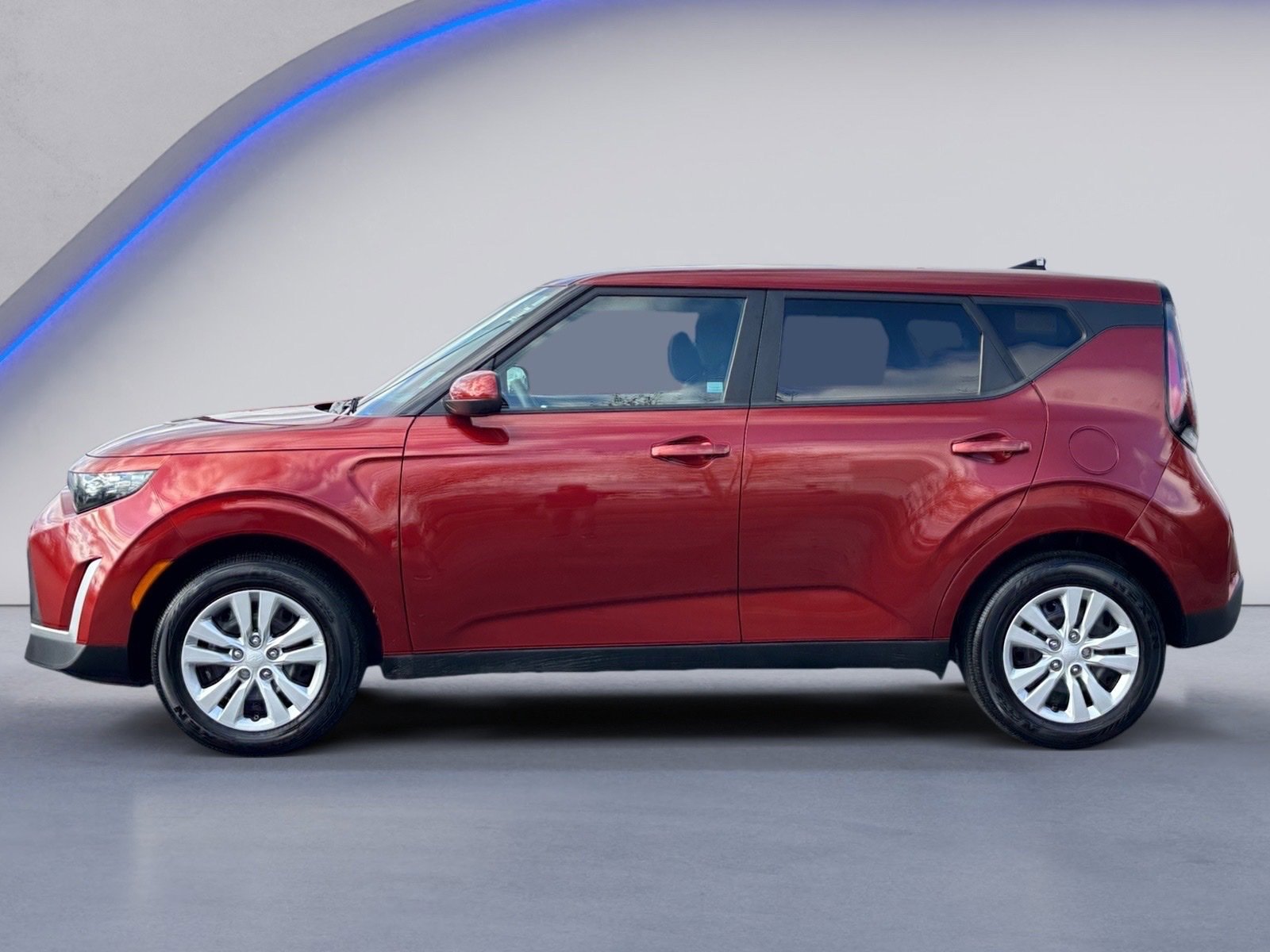 Used 2025 Kia Soul LX image 12