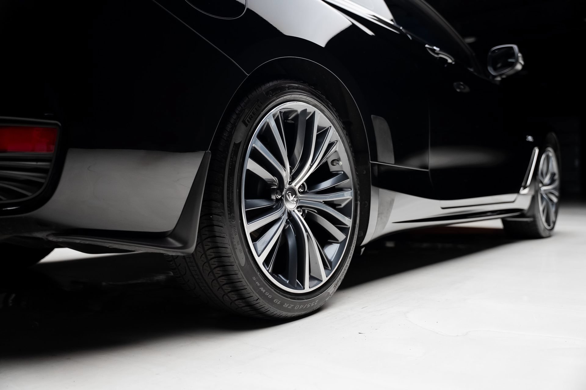 Used 2019 INFINITI Q60 3.0t Luxe AWD/4WD image 78